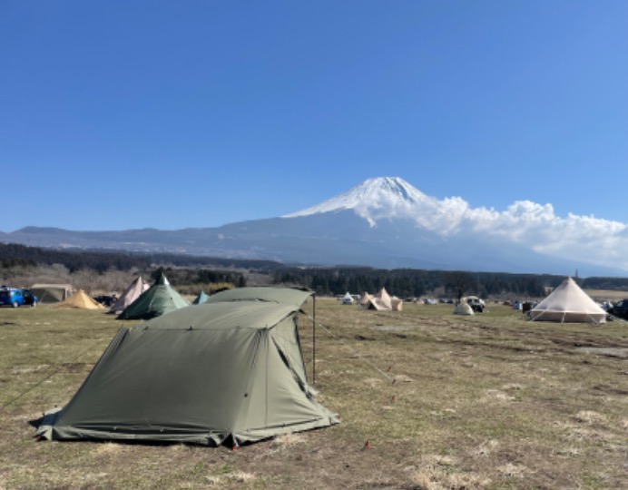 3月7日11時頃
設営完了
ふもとっぱらデビュー
最高の天気です。