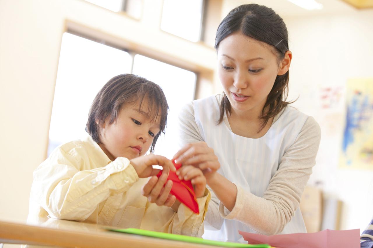 楽しく工夫して子供と一緒に 折り紙 遊び おうち時間やキャンプにも最適 箱 飛行機 釣りetc お役立ちキャンプ情報 年06月11日 日本気象協会 Tenki Jp