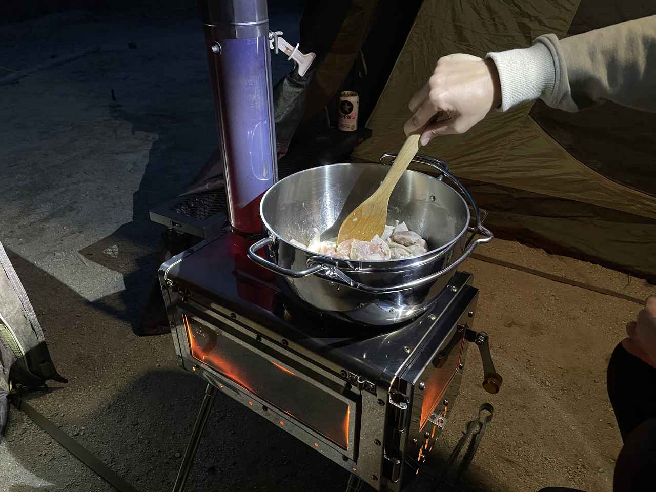 最強の鍋】燕三条製☆TSBBQライトステンレスダッチオーブンは最軽量で