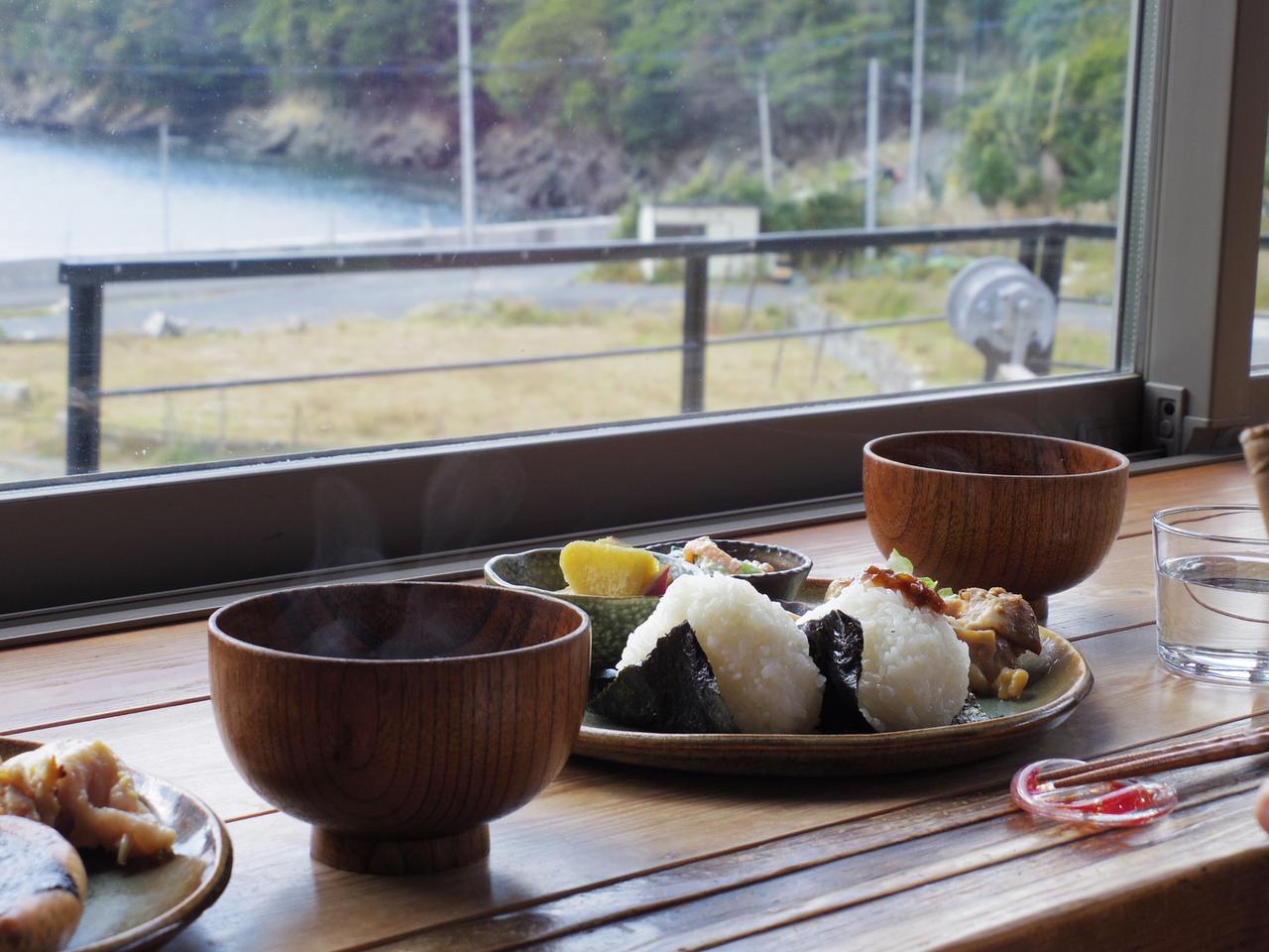 キャンプで和朝食 キャンプの朝は和食もおすすめ お手軽に作れる和食レシピをご紹介 お役立ちキャンプ情報 21年05月28日 日本気象協会 Tenki Jp