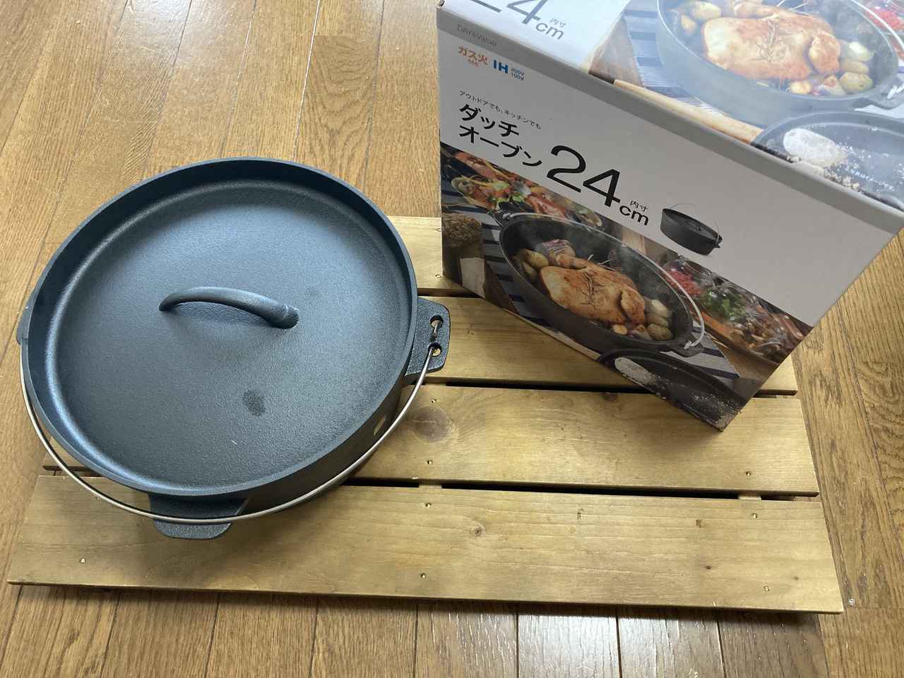 絶品レシピ ダッチオーブンで丸鶏をローストチキンに シンプルな作り方が一番旨い お役立ちキャンプ情報 21年06月18日 日本気象協会 Tenki Jp