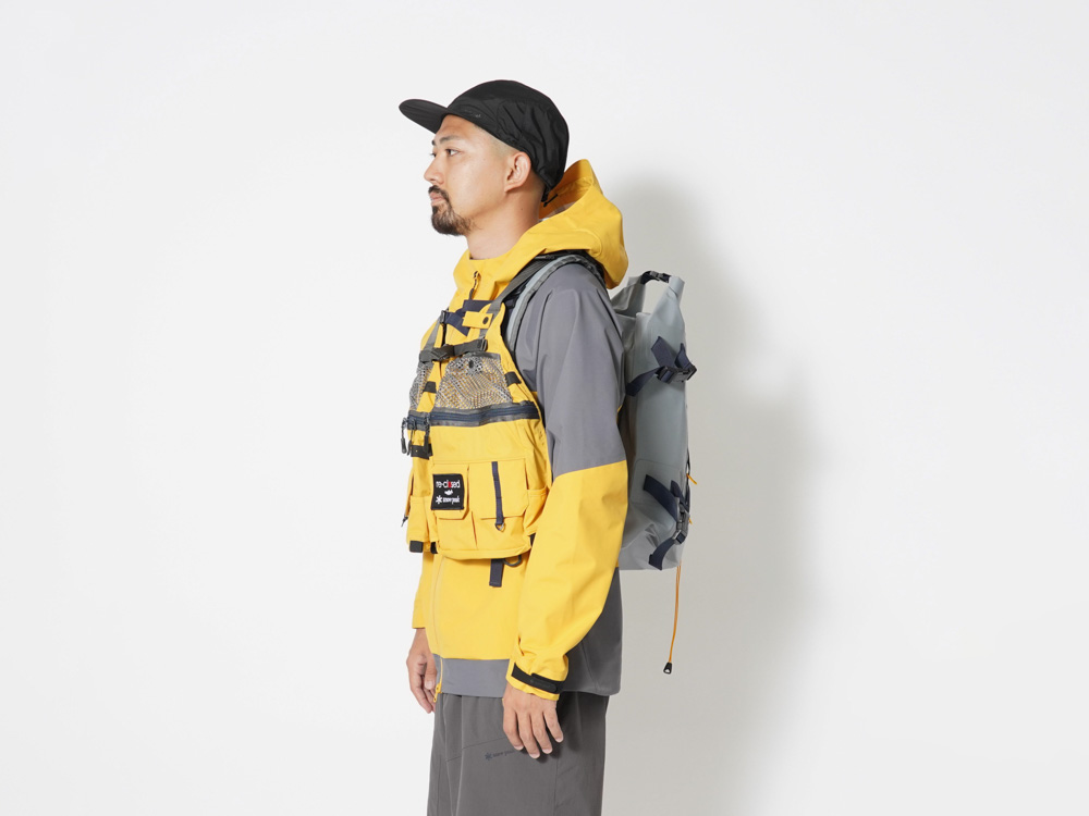 スノーピークToned Trout Guide Dry Pack30L Grey 登山用品