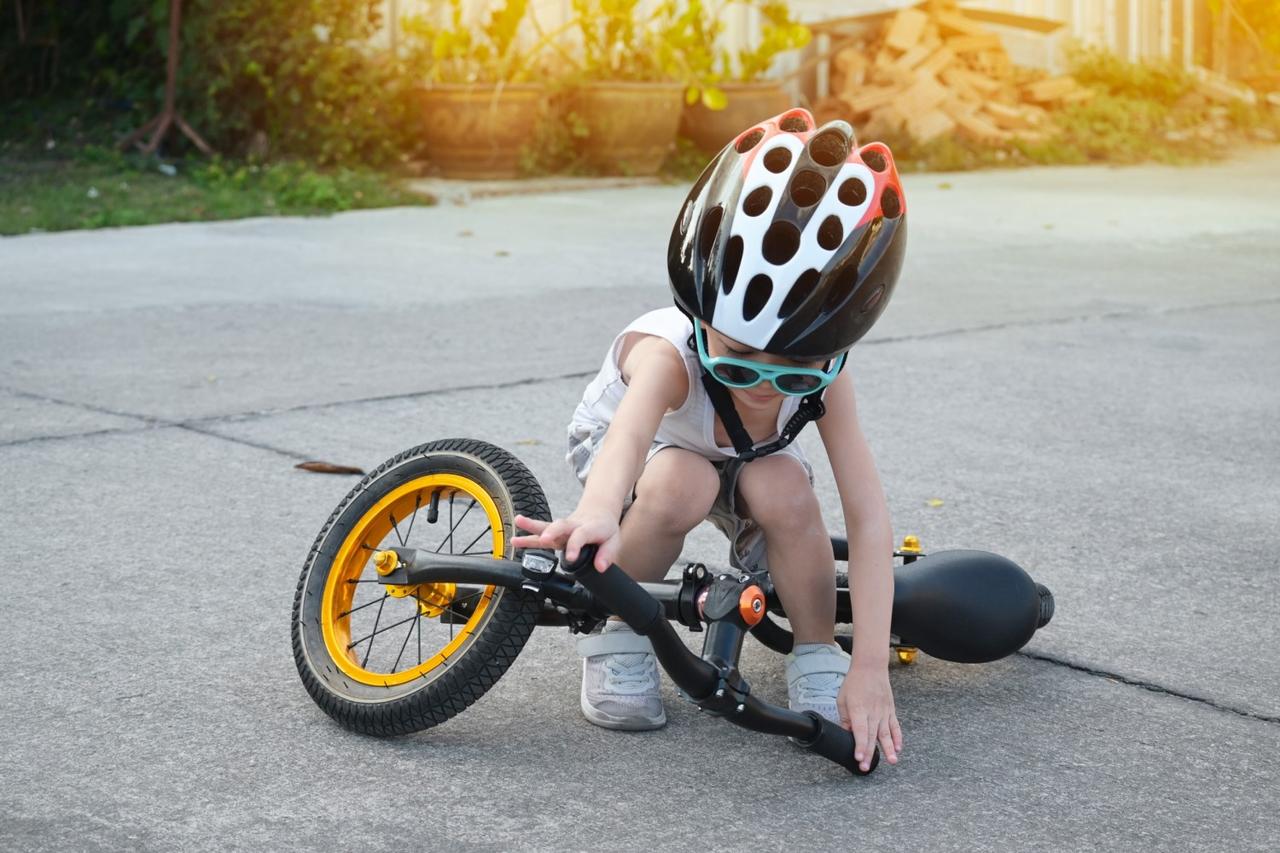 自転車のヘルメット着用が「努力義務」に！おしゃれと安全を両立させる